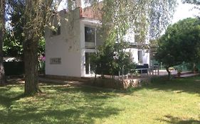 Casa Con Gran Jardin Cerca De La Playa - Baix